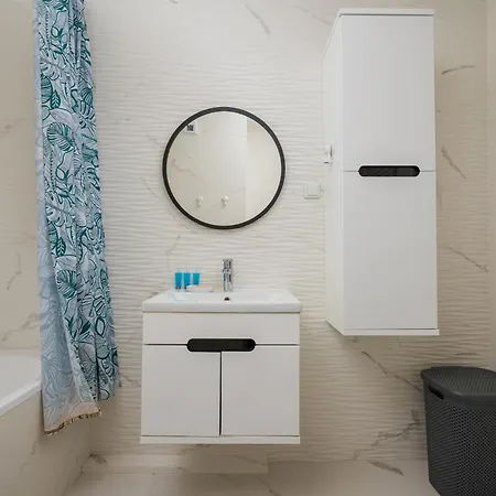 Wola Jana Kazimierza Homely By Bookinghost Apartamento *