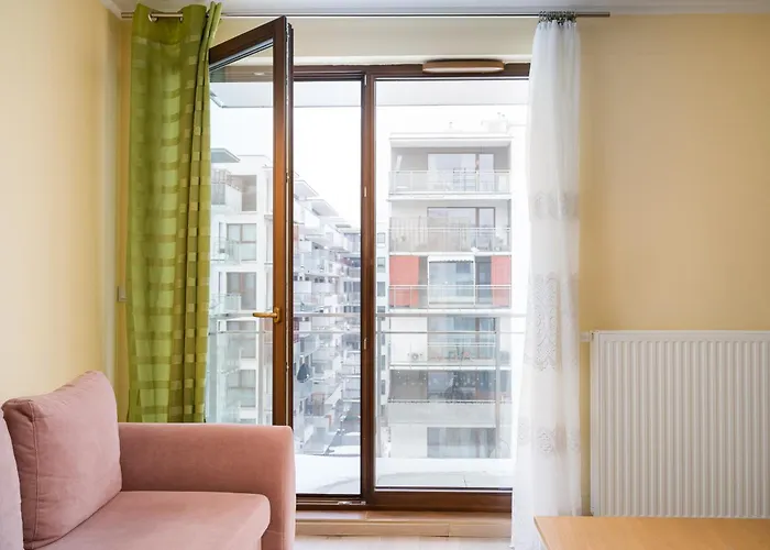 Wola Jana Kazimierza Homely By Bookinghost アパート *