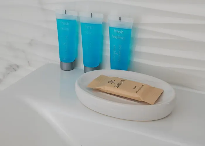 Wola Jana Kazimierza Homely By Bookinghost アパート