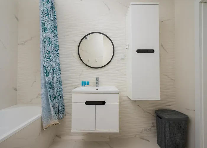 Wola Jana Kazimierza Homely By Bookinghost 公寓 *