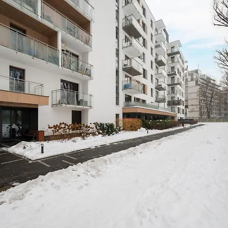 Apartamento Wola Jana Kazimierza Homely By Bookinghost *
